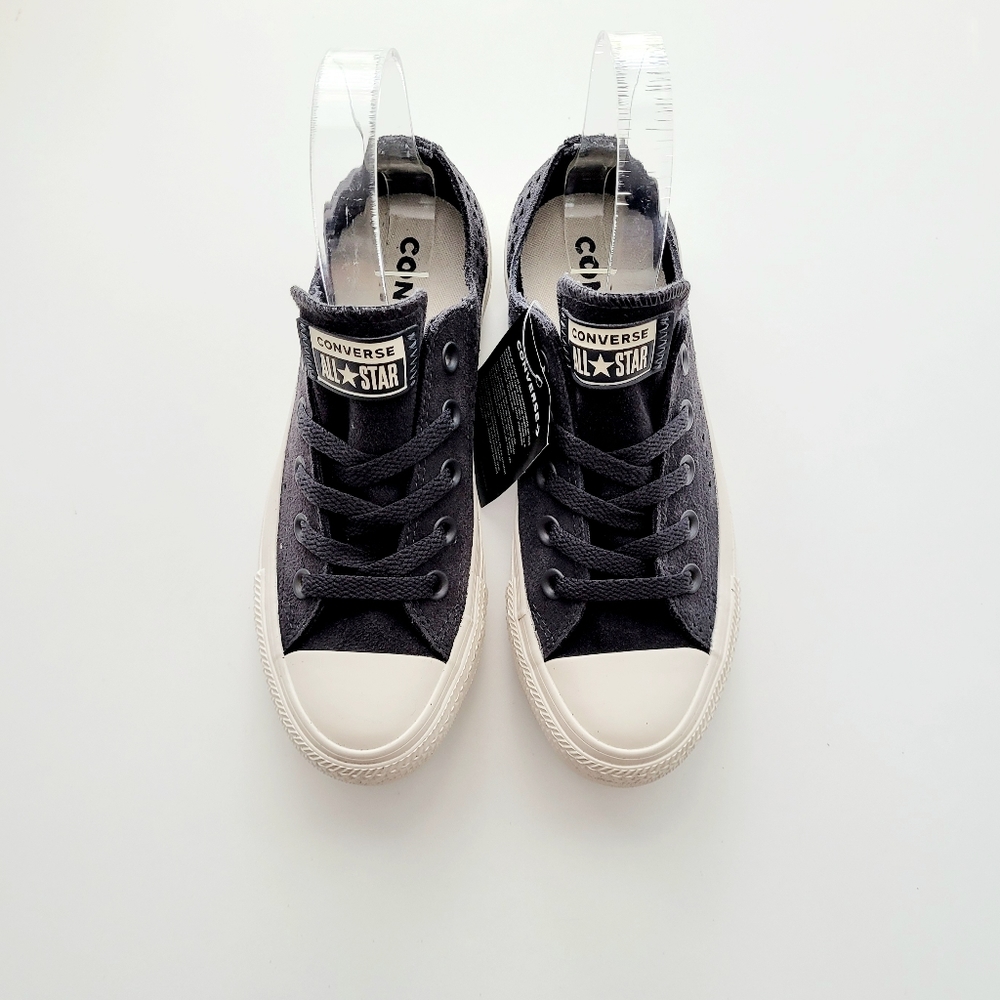 Converse Chuck Taylor All Star Ox Almost Black Egret Laser Cut Leather Women's 5 - Picture 5 of 6